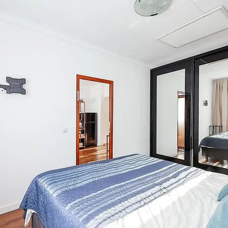 Oradea City Center Apartment Near Aquapark With Jacuzzi & Parking Exterior photo