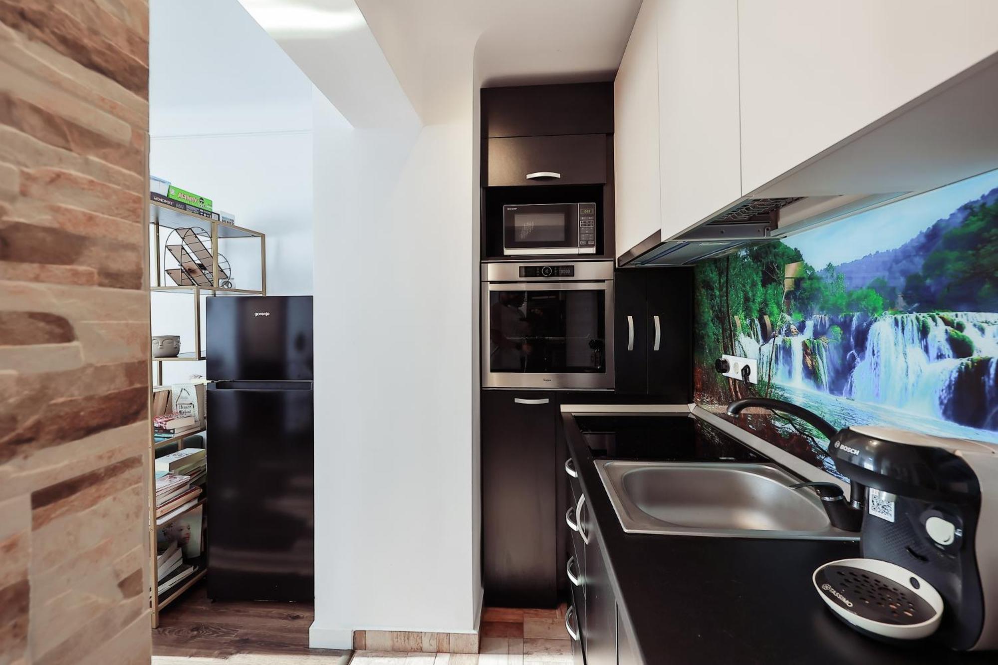 Apartment Center Near Aquapark With Jacuzzi & Parking *