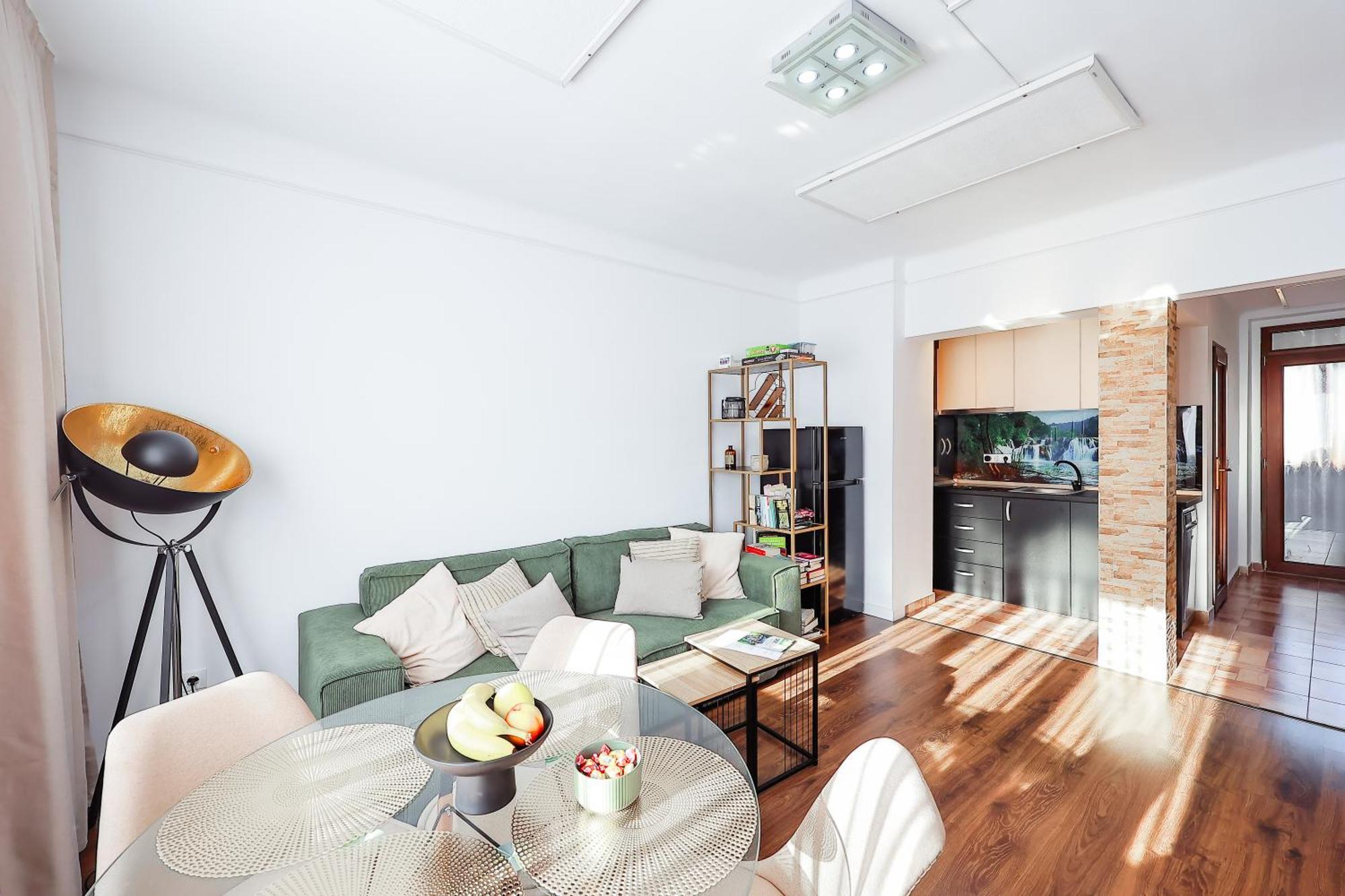 Center Near Aquapark With Jacuzzi & Parking Apartment *